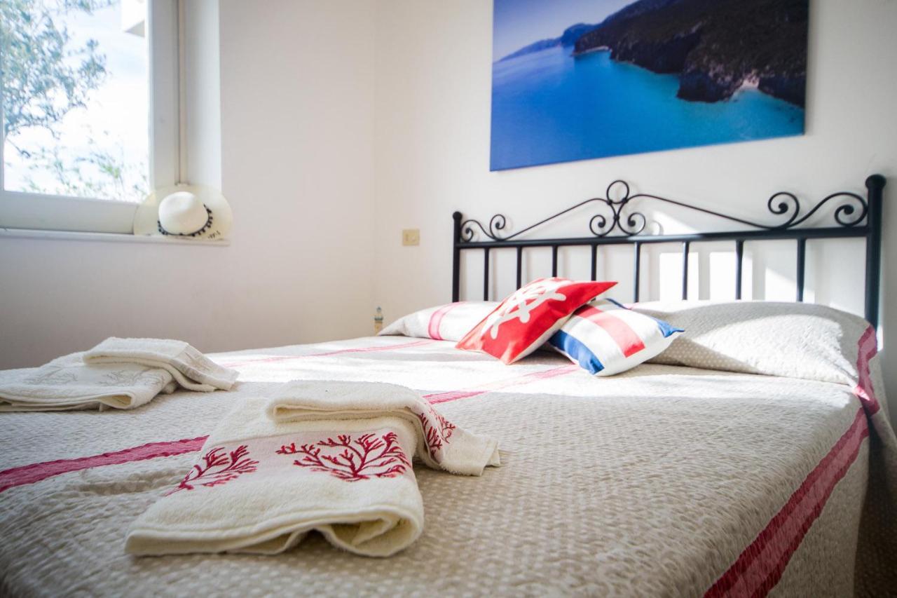 Casa Delta Delle Acque Vista Spettacolare E Giardino Apartment Cala Gonone Ngoại thất bức ảnh